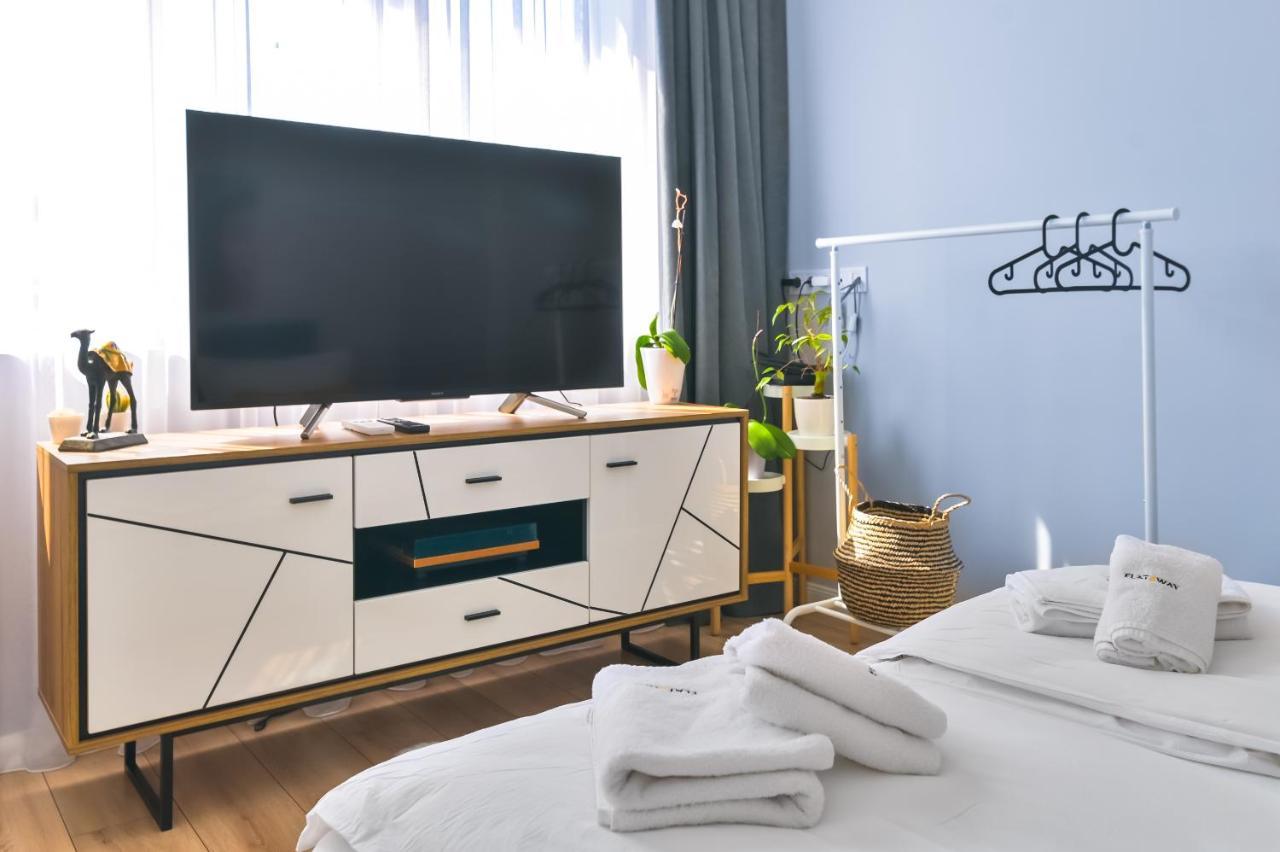- The Blue - 1bd With Artistic Interior Design By Flat Mаnager