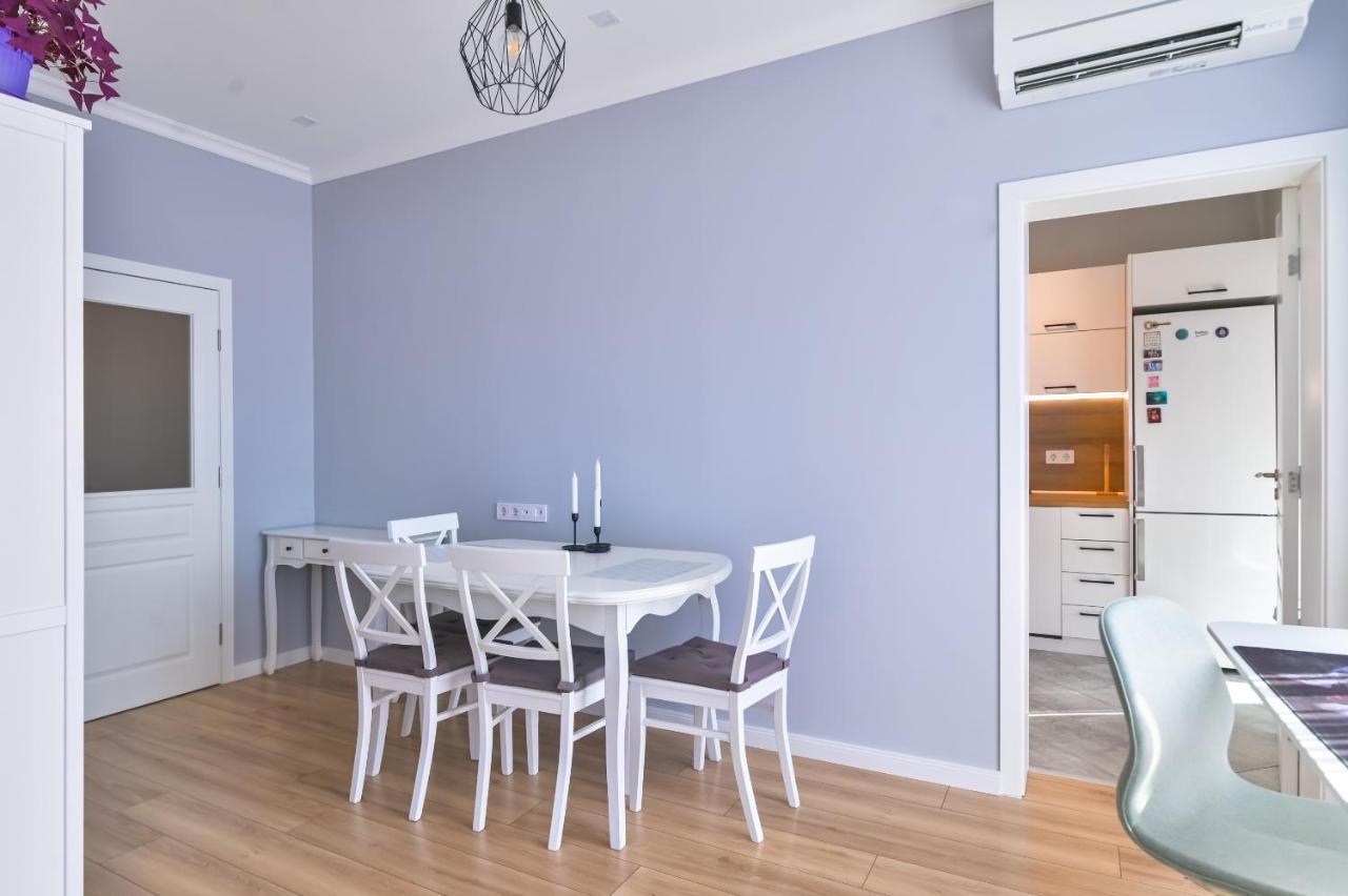 דירה - The Blue - 1bd With Artistic Interior Design By Flat Mаnager סופיה